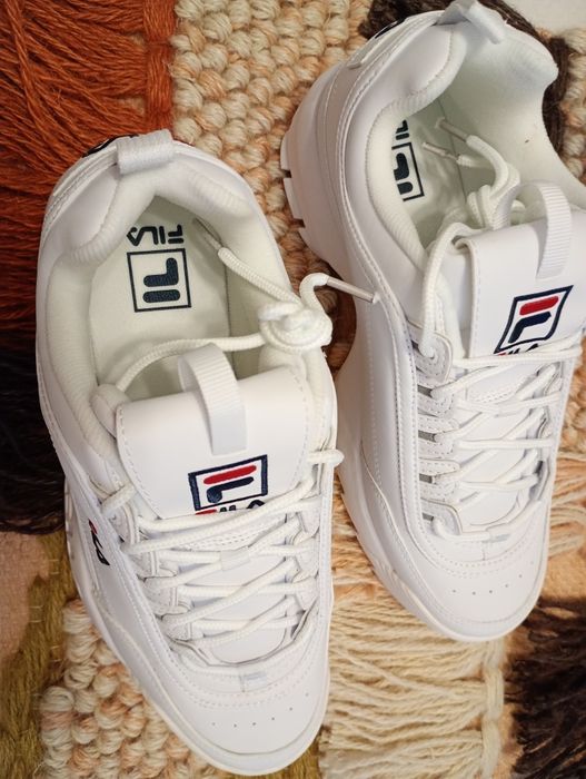Sneakersy Fila 40