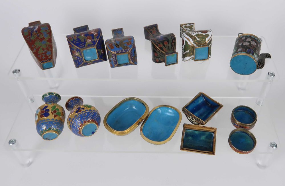 Lote de miniaturas em cloisonné