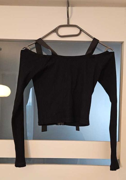 Bluzka z paskami crop top alternative