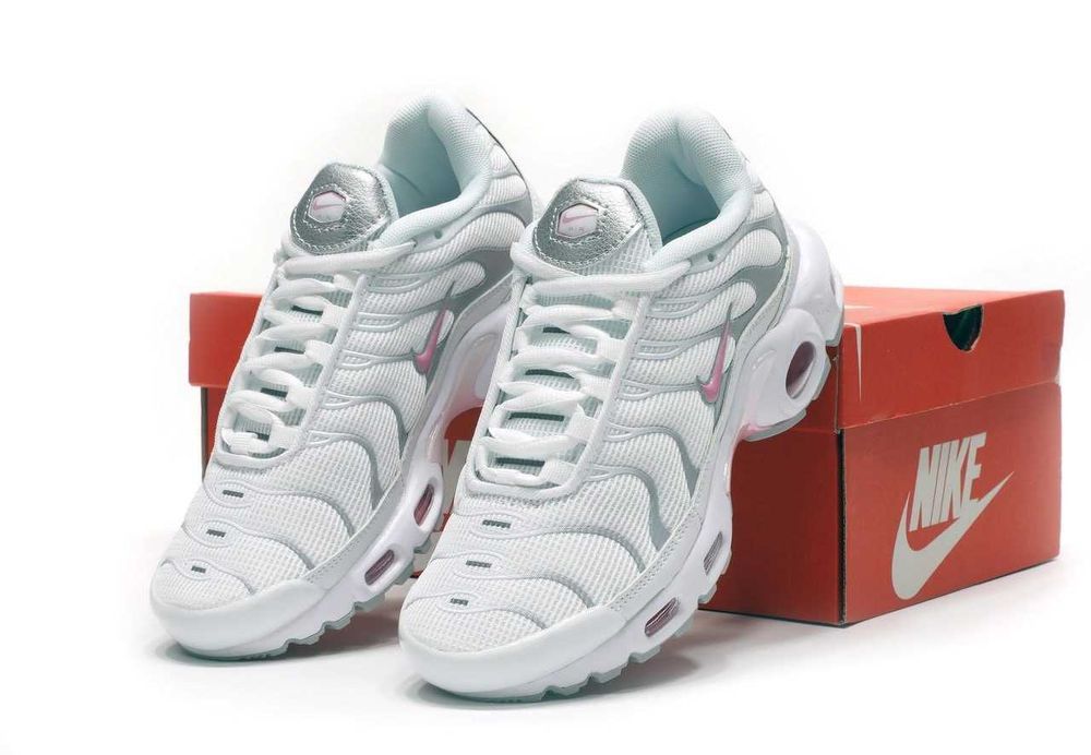 Женские кроссовки Nike Air Max Plus TN White Grey Pink 36-41 Новинка!