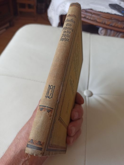 Einführung in die Hauptfragen der Philosophie