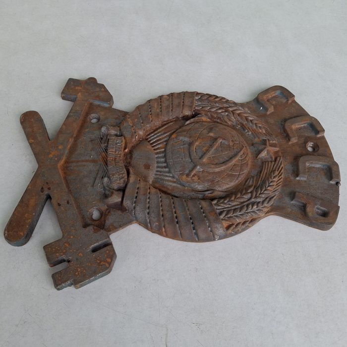 Редкий большой герб СССР ЖД тепловоз,  чугун