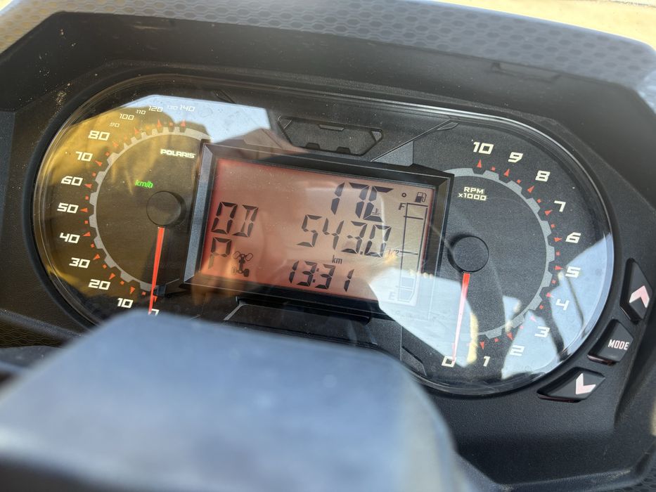 Buggy Polaris RZR 1000 C/novo