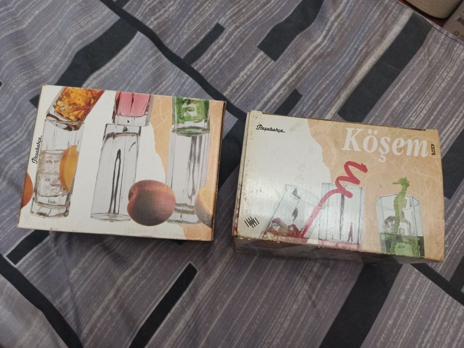 Два набора стаканы 12 штук