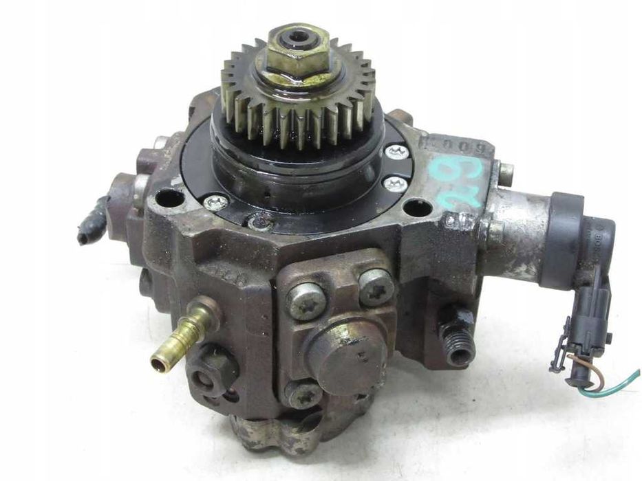 Топливный насос Renault Trafic 2.0 dci ТНВД Рено Трафик 2.0 0445010099