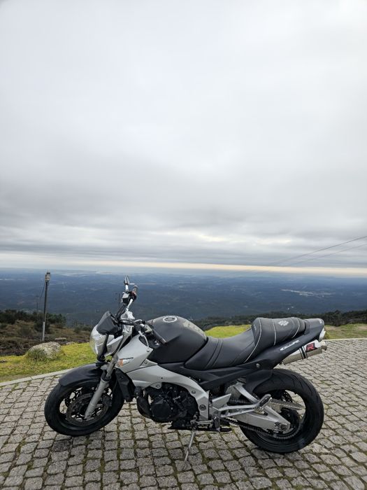 Suzuki GSR 600 (2006) 25 kw