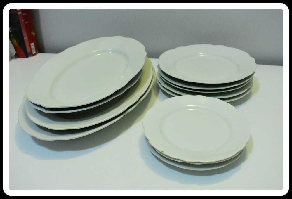 Porcelana BAVARIA Bareuther Koenigszelt Germany Silesia