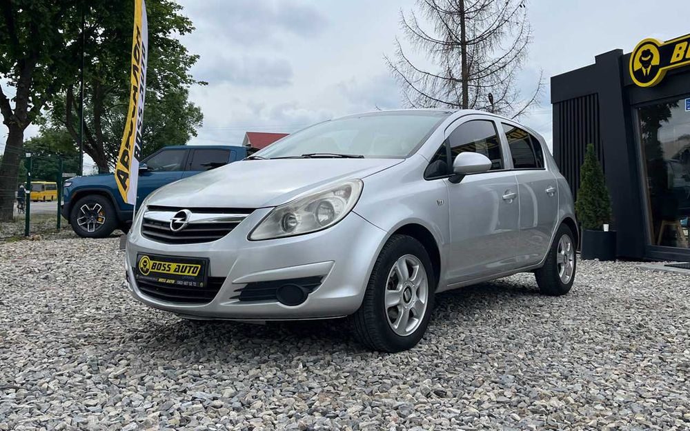 Opel Corsa 2009 року
