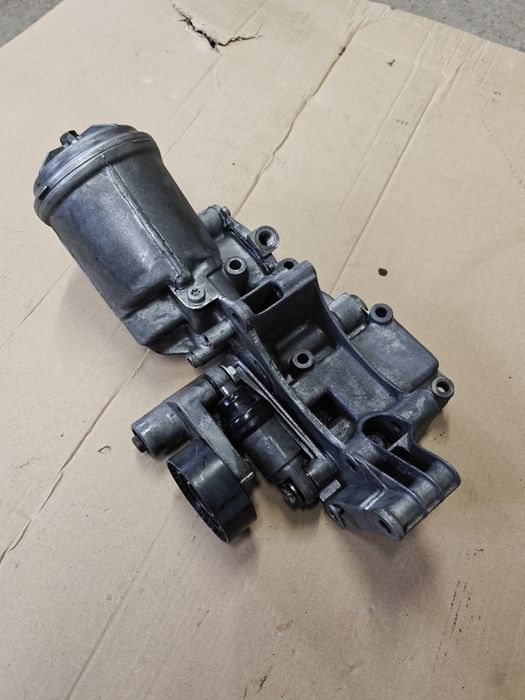 Obudowa filtra oleju BMW m50b25nv