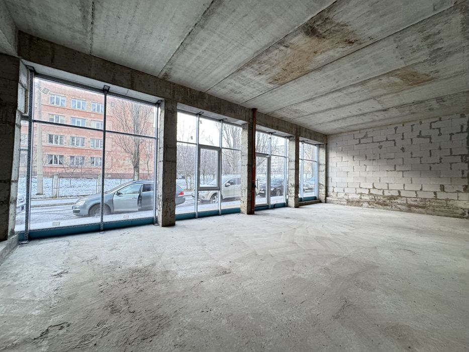 Комерція 245 м2 в ЖК ( Синергія )