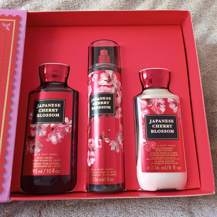 Zestaw Bath & Body Works Japanese Cherry Blossom mgiełka balsam  żel