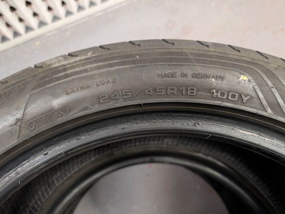 Літні різноширокі шини 245/45 r18 275/40 r18 Run Flat.