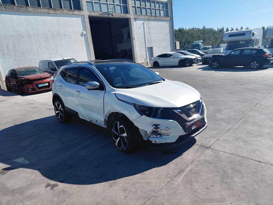 Nissan Qashqai 1.6 dCi Tekna Premium (Facelift)