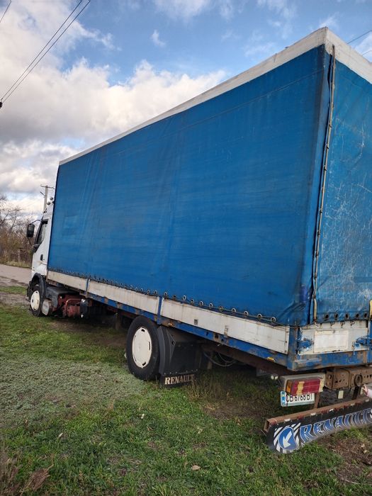 Продам.  Рено Премиум