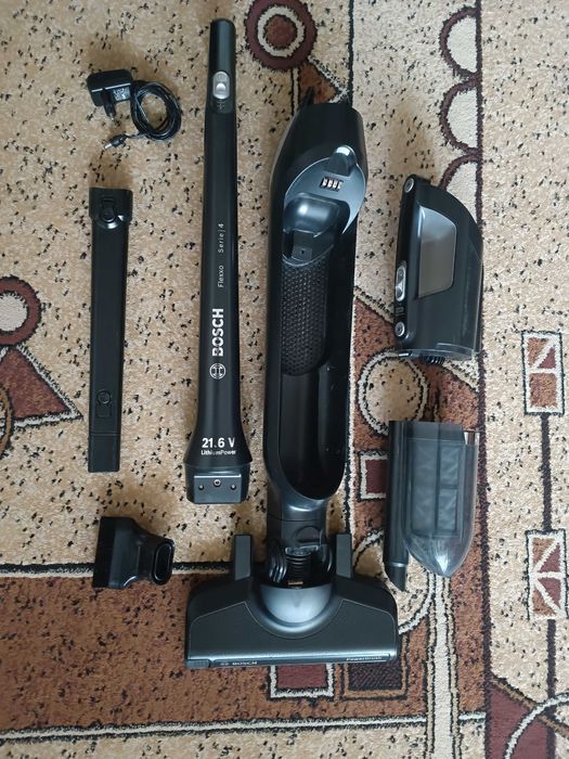 Аккумуляторный пылесос Bosch