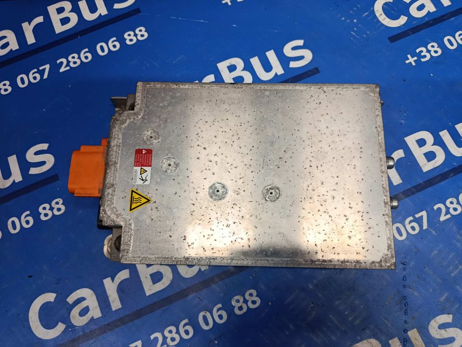 Зарядний пристрій для високовольтної батареї  Audi e-tron Зарядное ВВБ