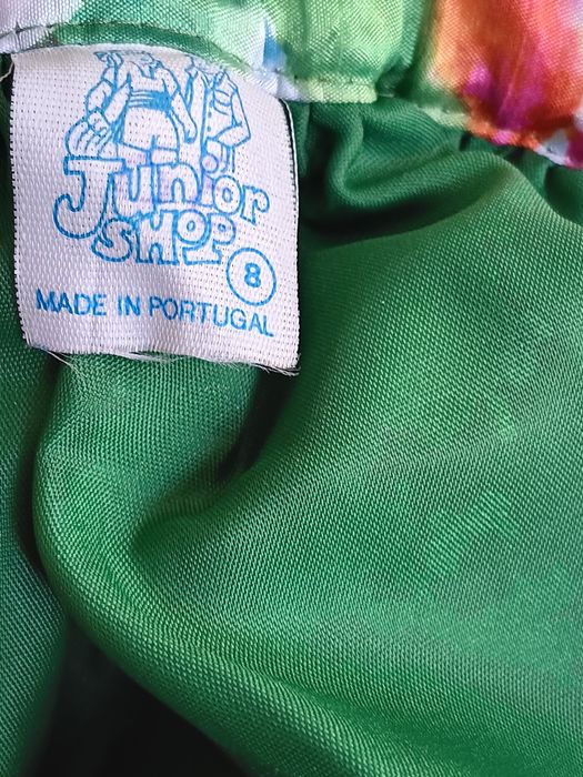 Lindo vestido de criança para 9 anos dá também para o dia a dia se q quiser também fica bem tecifo de alta qualidade aproveite porque fica satisfeita