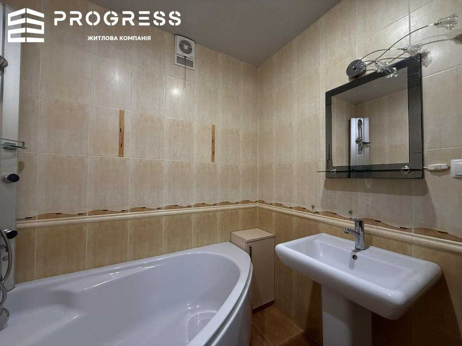 Apartment in Ivano-Frankivsk - View 5