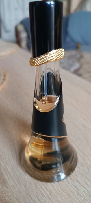 Парфуми/духи Rihanna Reb'l Fleur
