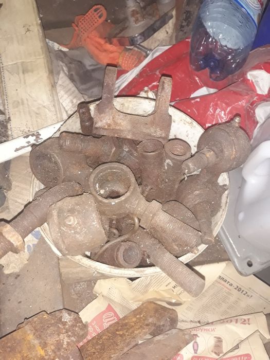 Запчастини Москвич 401-407-408