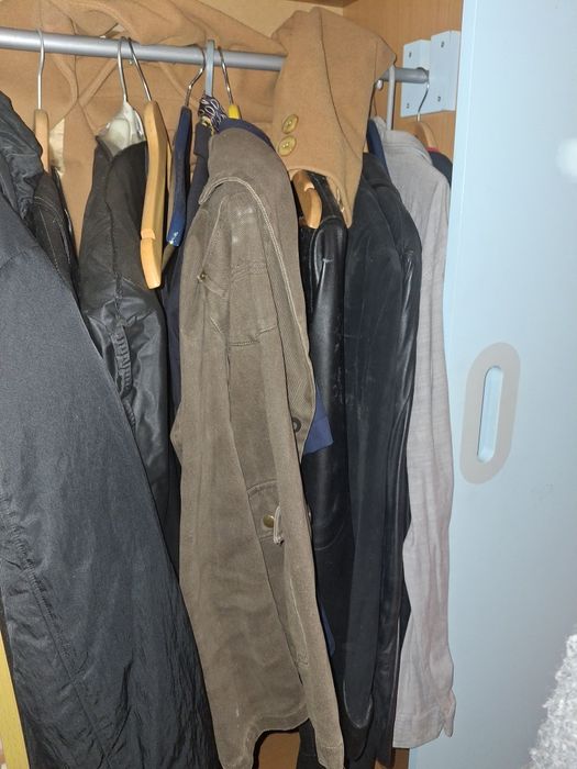 Guarda fatos (roupeiro) usado