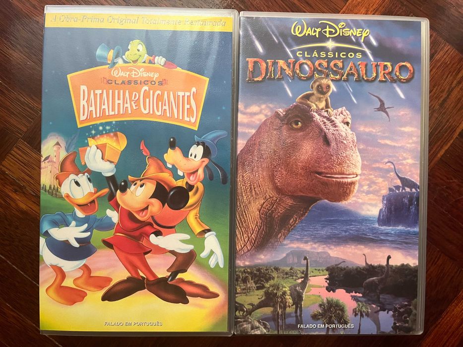 VHS e DVD Clássicos Walt Disney (1947 - 04)