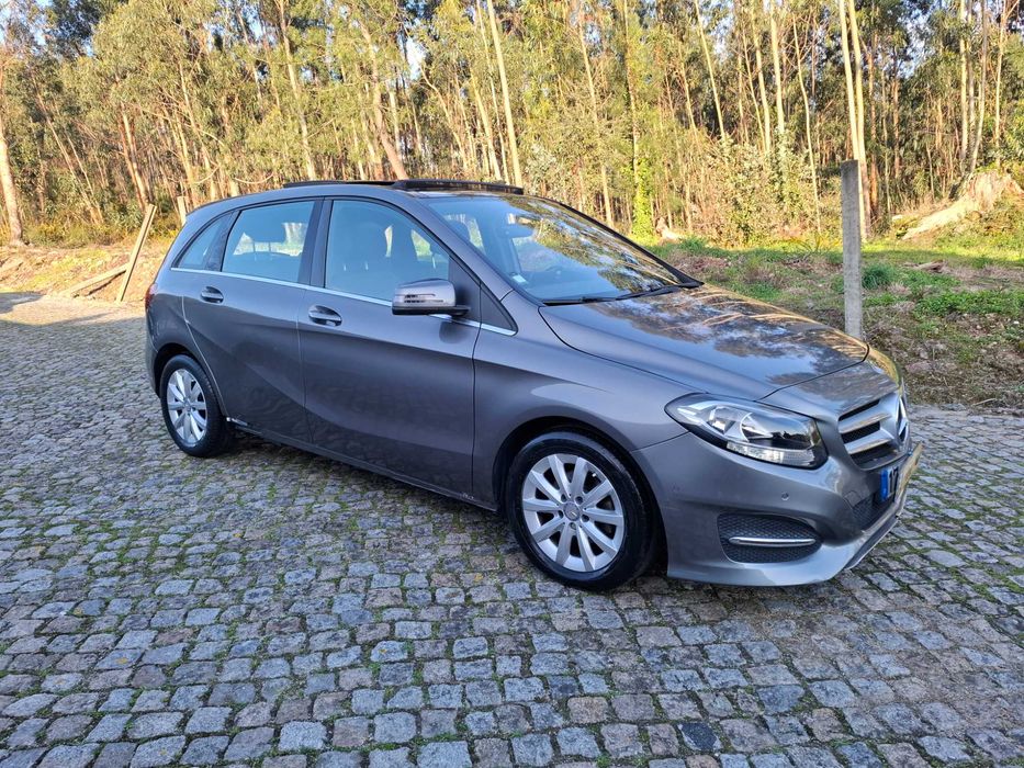 Mercedes B 180 d Style [CX Aut) FULL EXTRAS 119 Mil kms Nacion de 2016