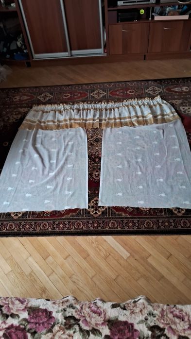 Занавеска для кухни красивая