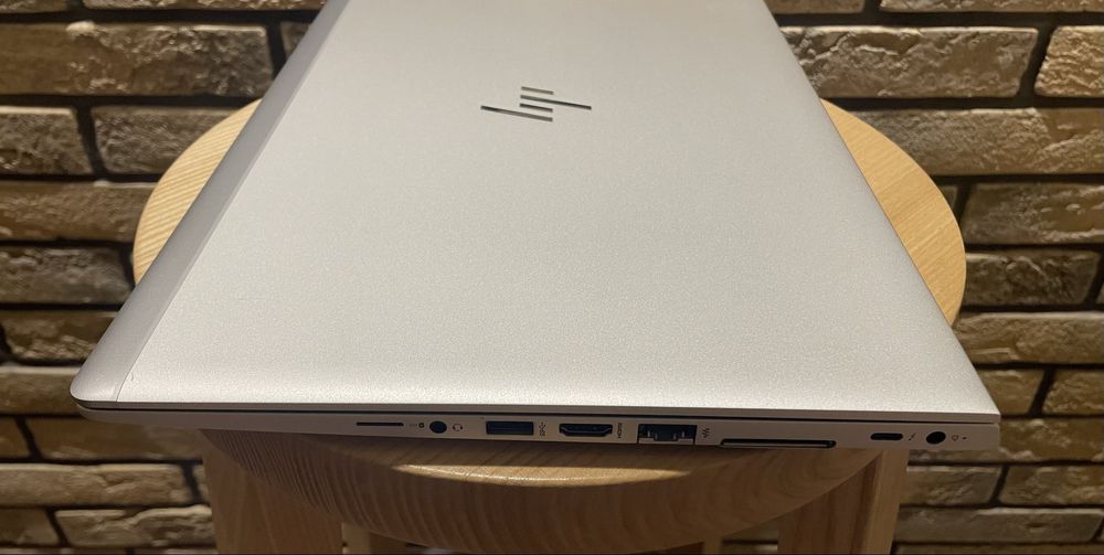 Ноутбук HP EliteBook 850G5 i7-8650u SSD 256 озп 16