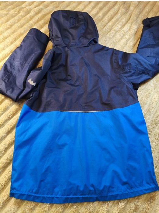 Куртка-вітровка для хлопчика 9–11 років