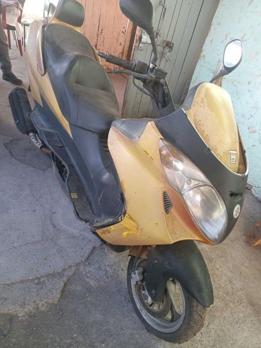 Мотороллер Suzuki skymoto bravo 250 2008г.