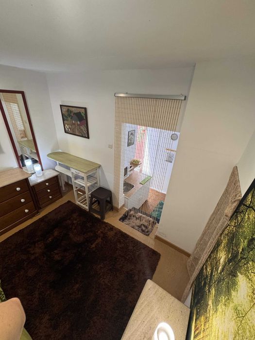 Arrenda-se Studio na Rua de Costa Cabral (Areosa) – Pronto a habitar
