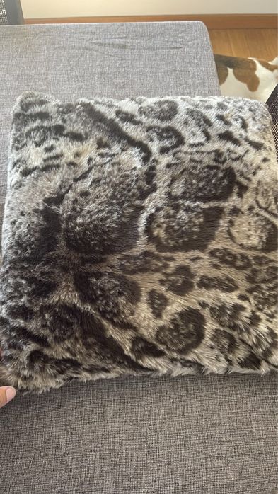 3 almofadas loja Gato Preto - pelo de animais