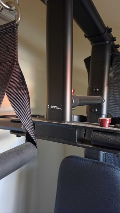 Equipamento de musculação multifunções