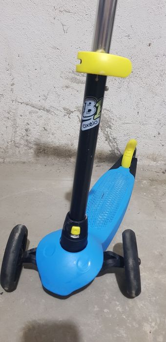 Hulajnoga trzykołowa oxelo B1