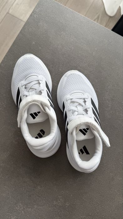 Кросівки Adidas, унісекс