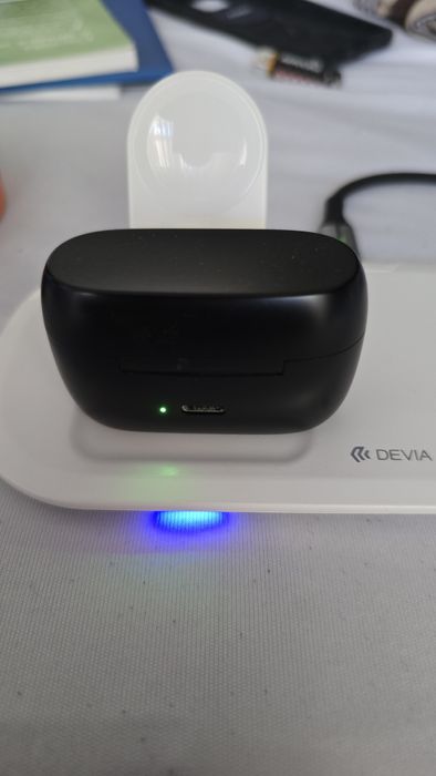 Devia 3-in-1 Charging Dock64354151973889123