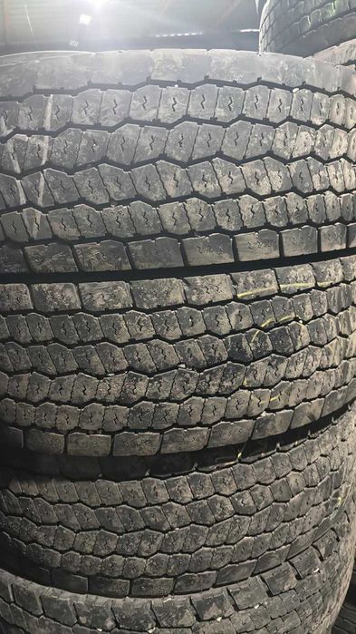 Шина 295/80 R22.5 скат резина вживана (ведуча вісь) БУ