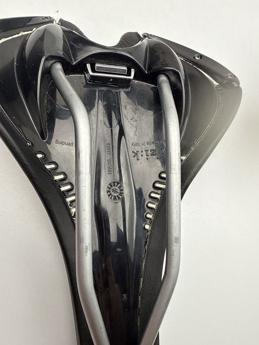 Siodełko rowerowe Fizik Vesta  z demontażu [SD-26]