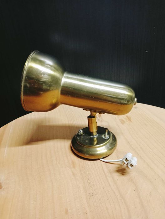 Candeeiro / foco / aplique dourado