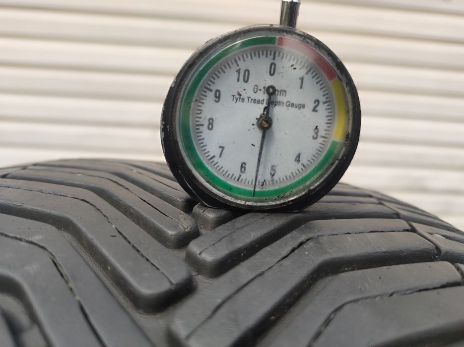 225.45.17 Dwie opony Wielosezonowe Michelin CrossClimate