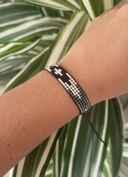 Bransoletka tkana na krośnie