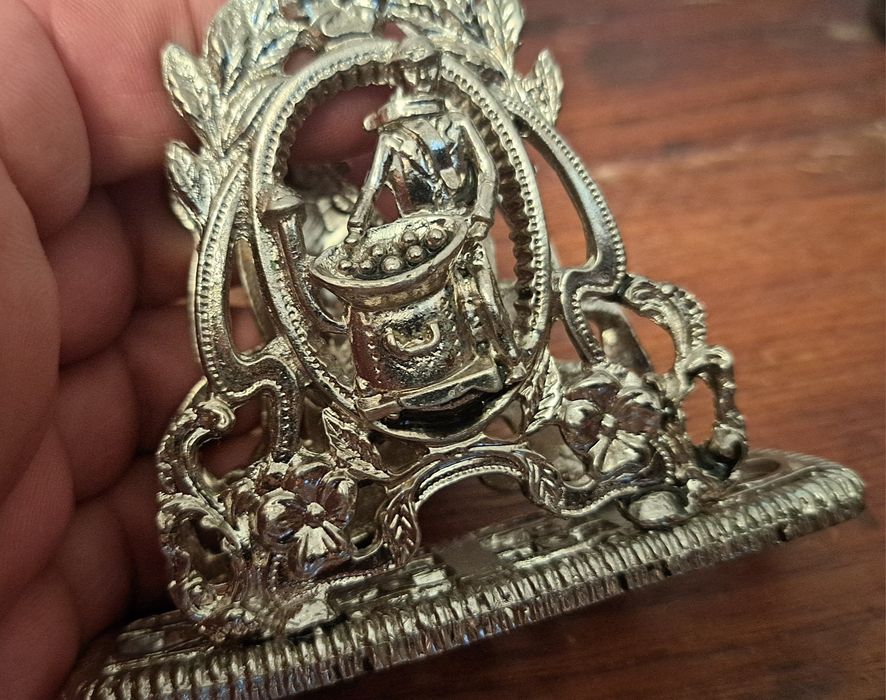 Bule, porta guardanapos e travessa