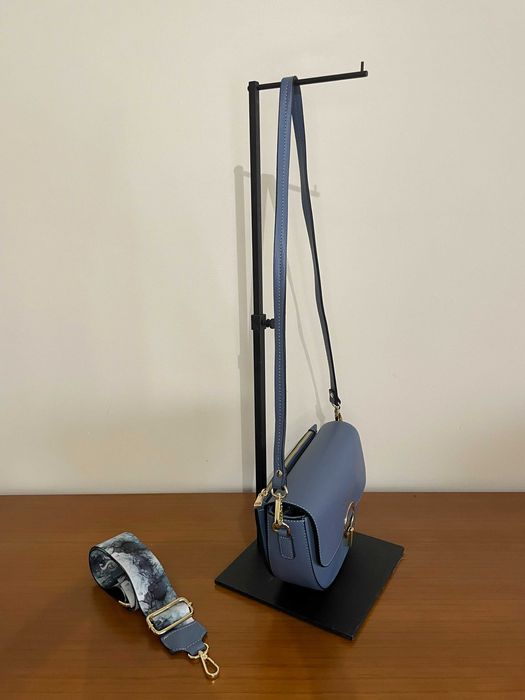 Mala tiracolo em pele nova para mulher