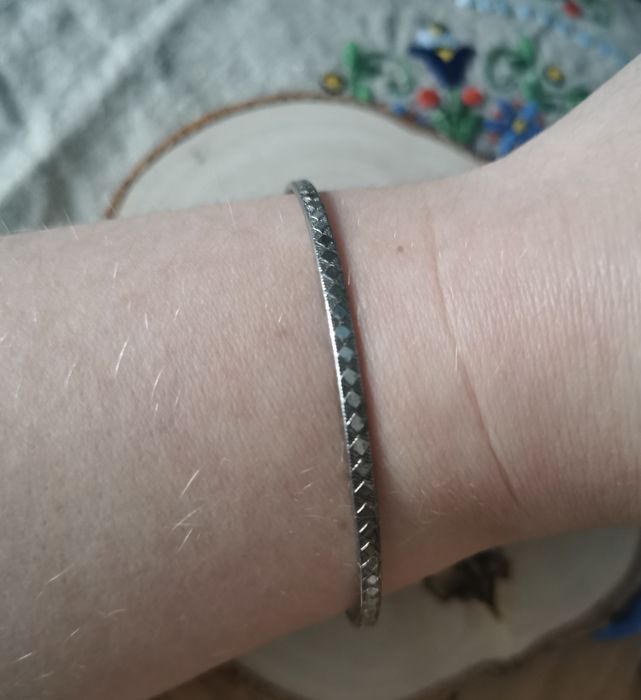 Bransoletka koło bangla romby metal