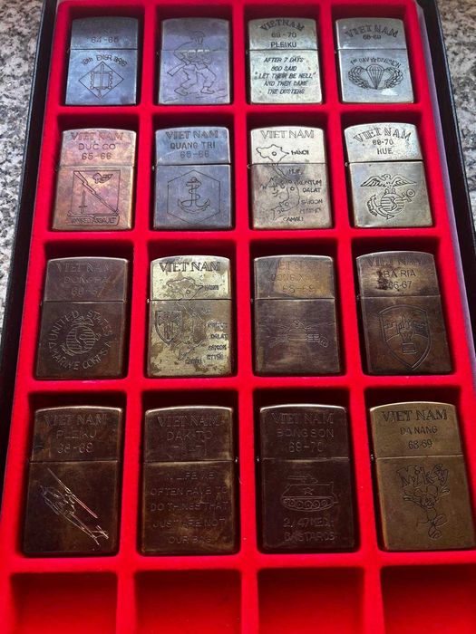 Colecção de 16 Zippos originais, usados na Guerra do Vietnam em um excelente estado de conservação