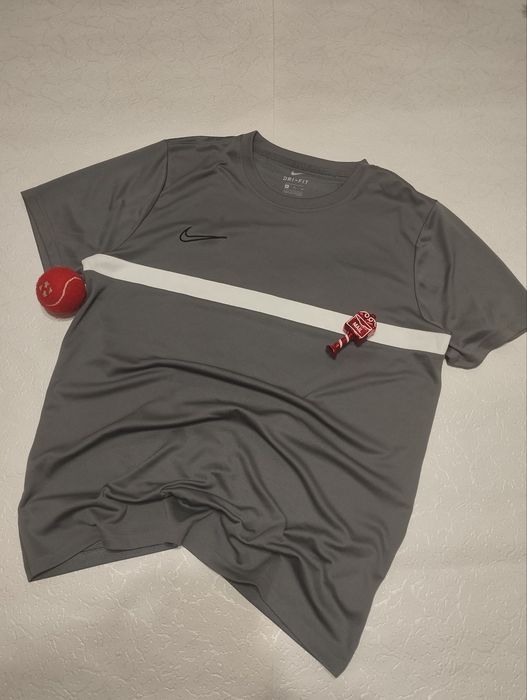 Футболка Nike XL