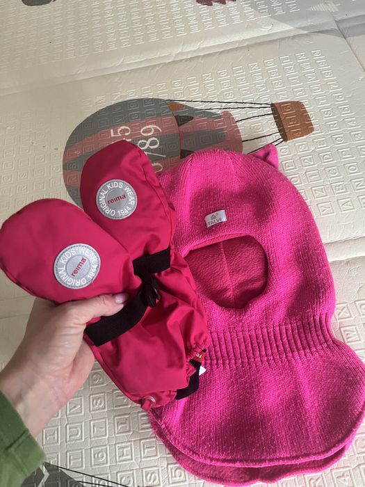 Шапка щолом та рукавиці Reima на 3-4 роки