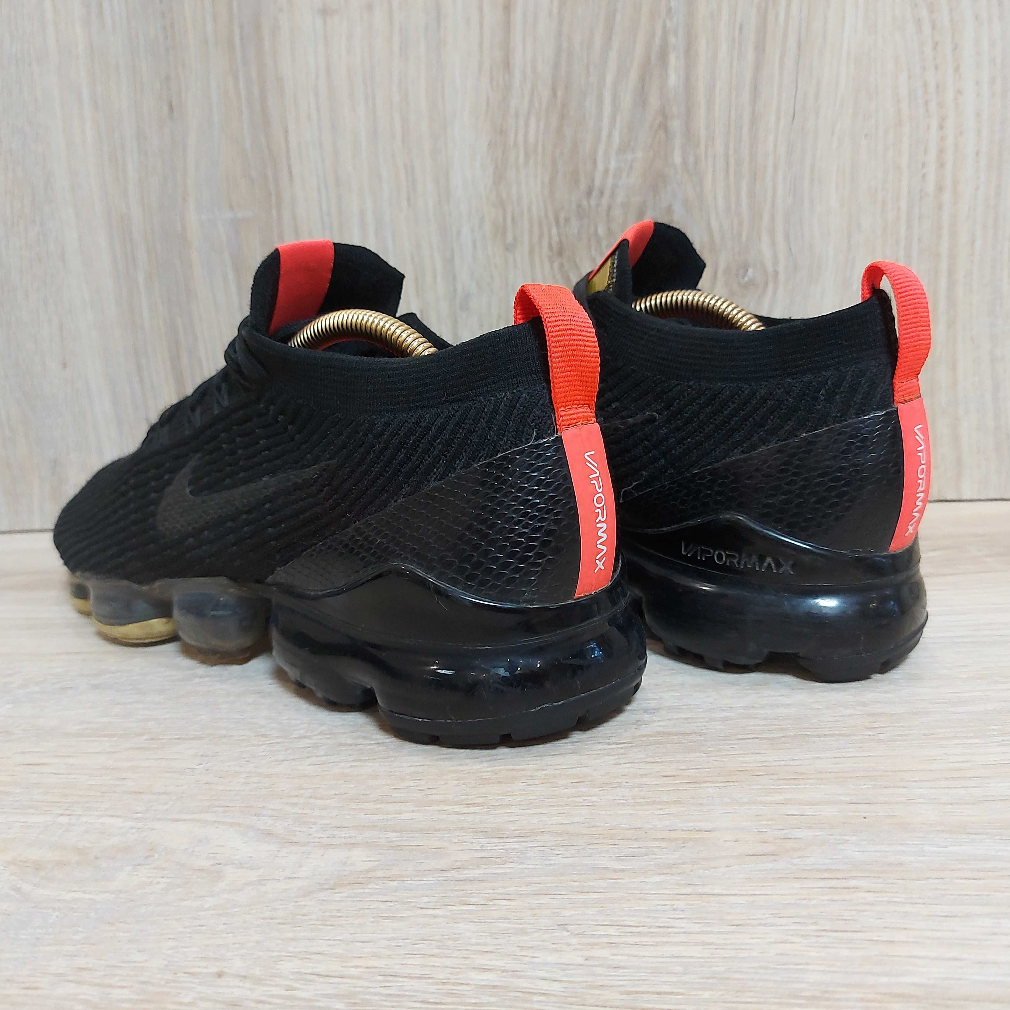 Nike air vapormax flyknit 3 black snakeskin hot sale