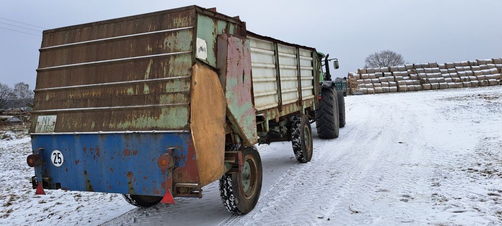 Wóz paszowy,  Paszowóz, HT 40.04/L433 rozścielacz  słomy